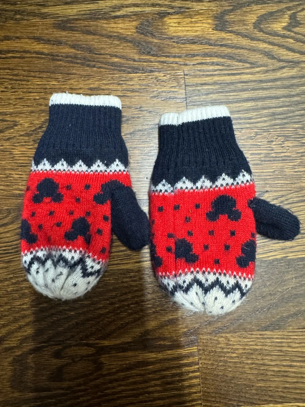 GAP Disney Red, Navy & White Kids Knit Mittens, Size: M/L
